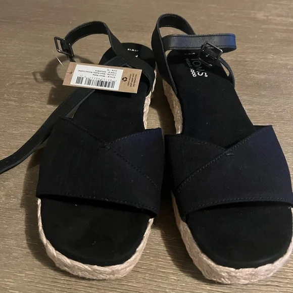 Toms Black and Tan Sandals — Abbey / New in box - Picture 3 of 6